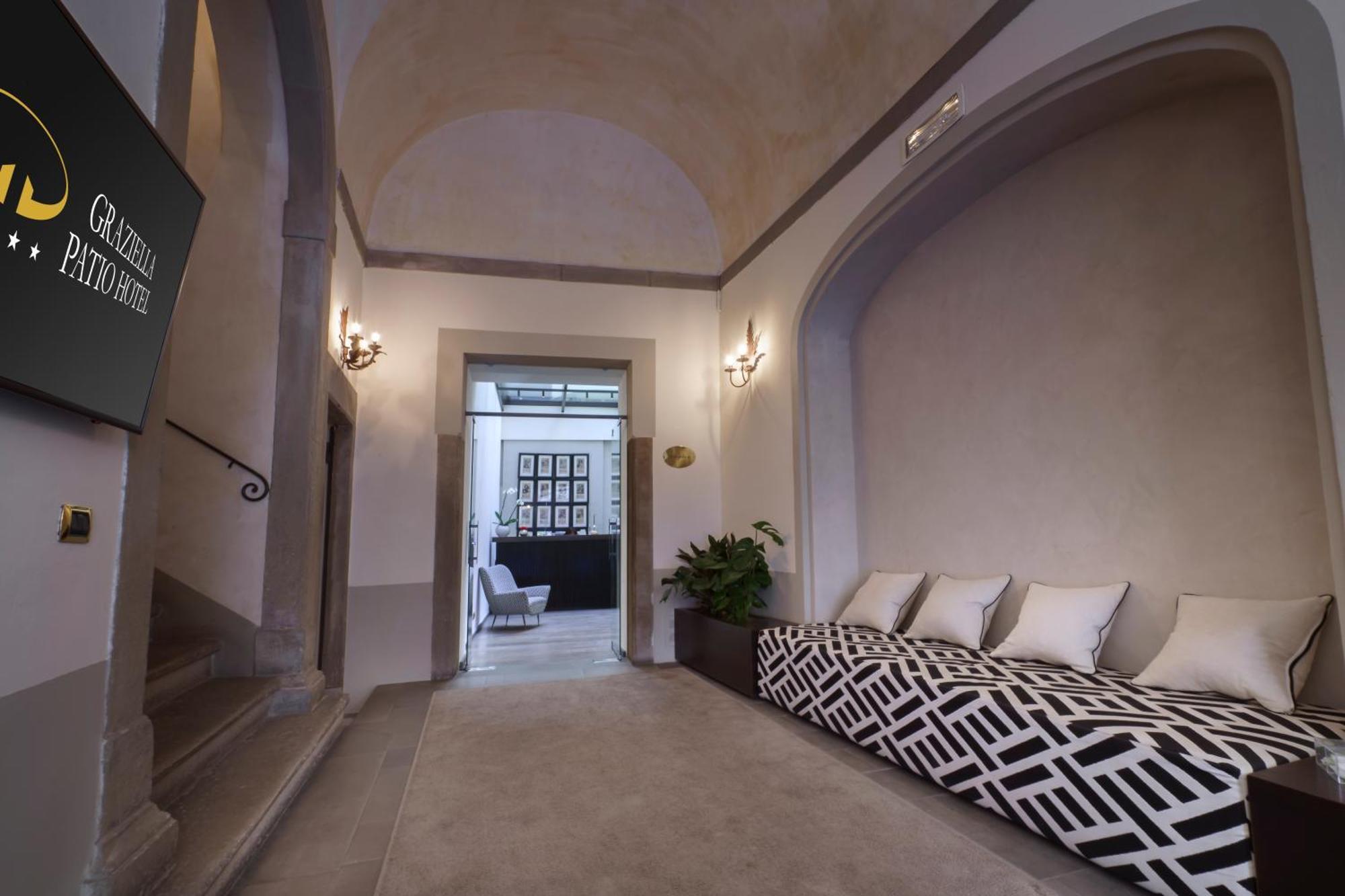 ארצו Graziella Patio Hotel מראה חיצוני תמונה